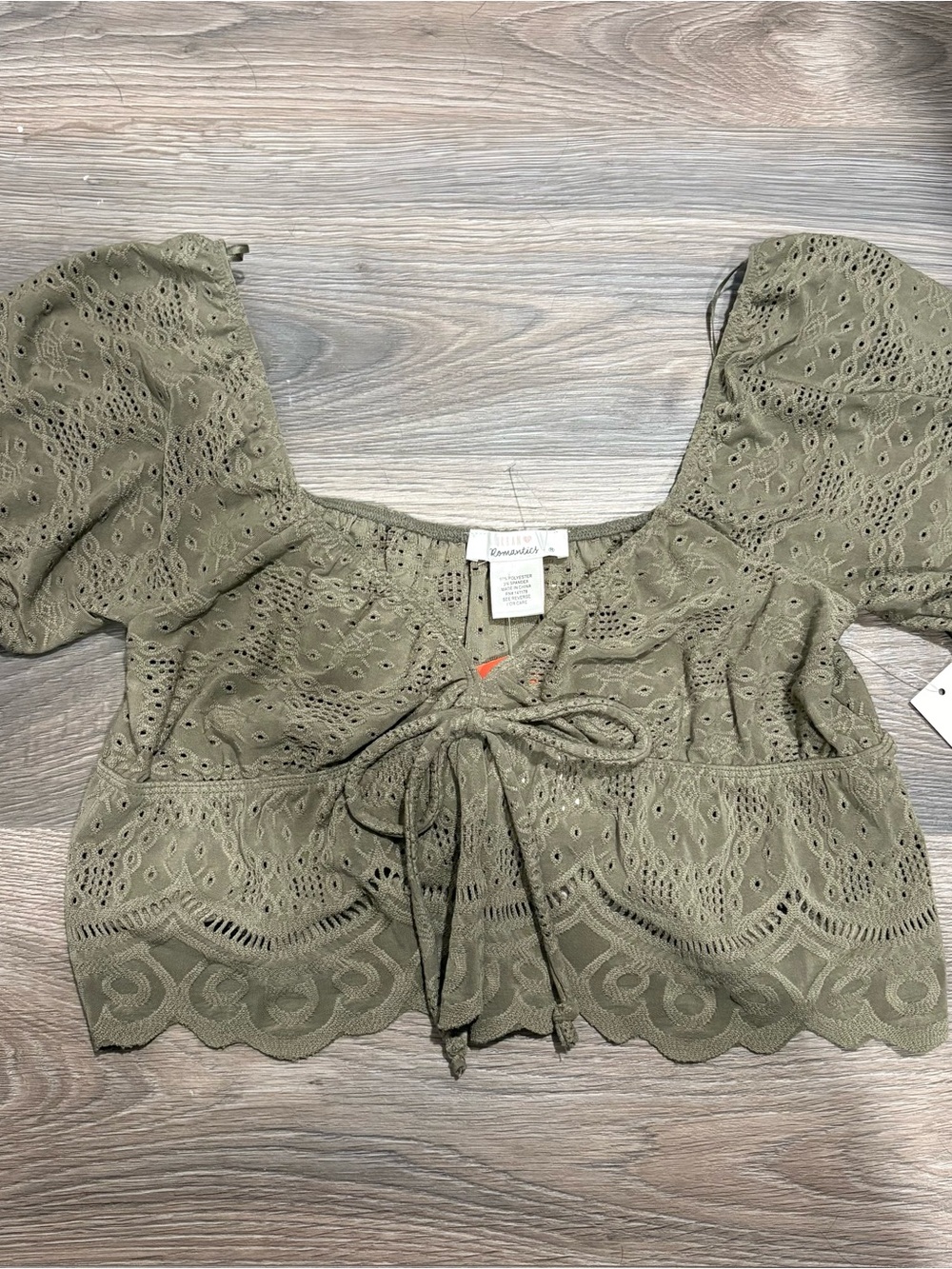 Urban Romantics Olive Eyelet Tie-Front Crop Top